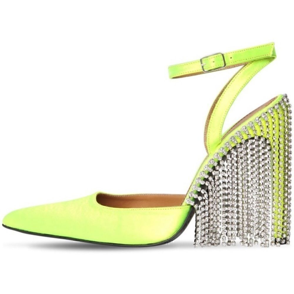 [area] crystal fringe “Chandelier” pink heels BNWT.